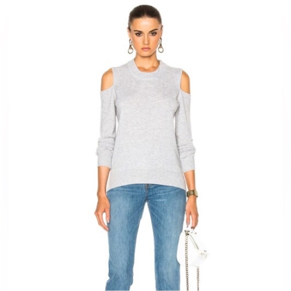Veronica Beard Central Cold
Shoulder Sweater, Size L